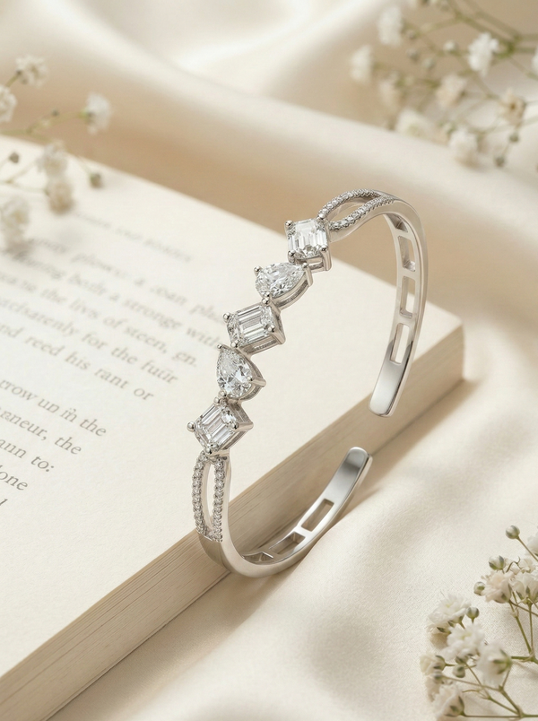 Celeste Spark Silver Kada