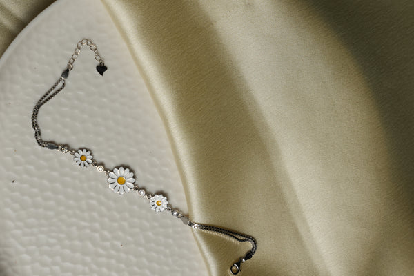 Petal Pulse Bracelet