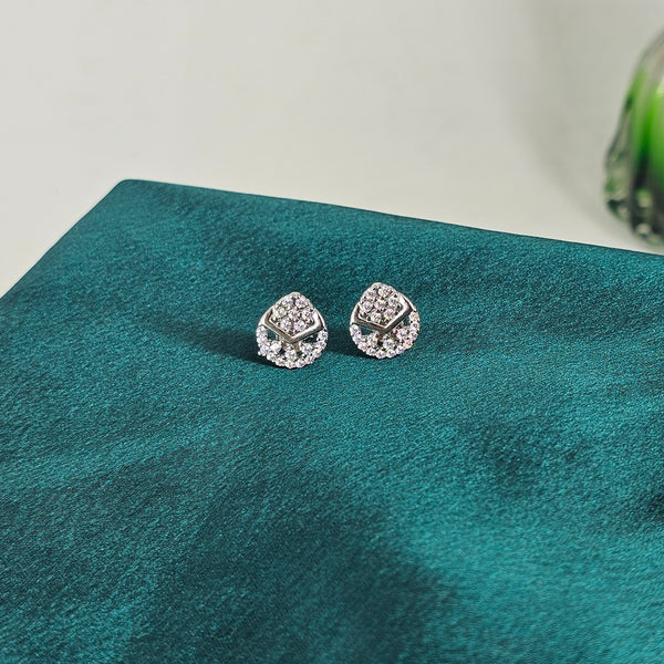 Nova Triangle Studs