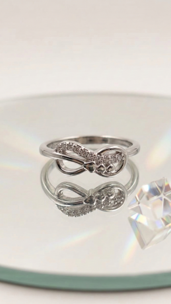 Eternal Knot Crystal Ring – 925 Sterling Silver