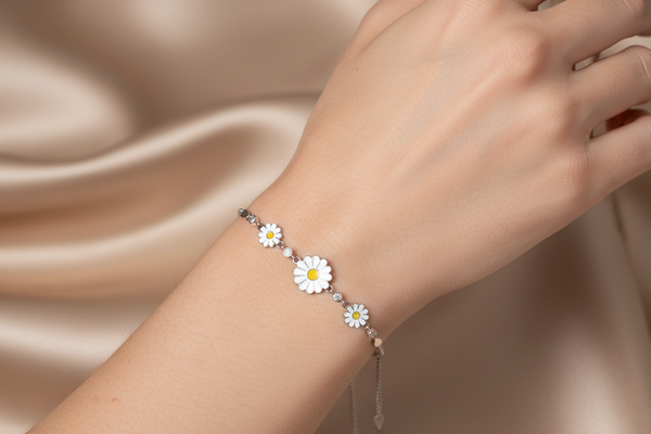 Petal Pulse Bracelet