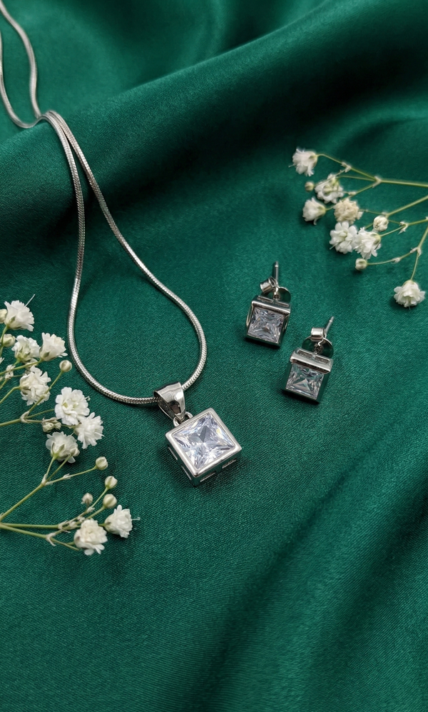 Luxe Square Spark Silver Set
