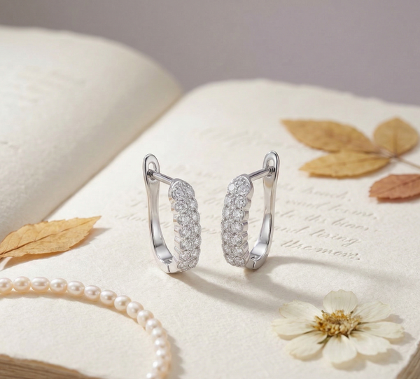Stellar Cluster Hoops